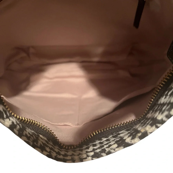 NWOT Talbots Black and Whitete Houndstooth Purse with gold Accents - Picture 5 of 9